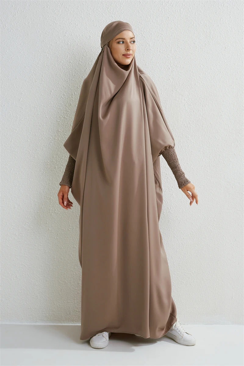 DUBAI Dress™ | Moslim Abaya met Capuchon & Smoking Mouw - 1+1 (GRATIS)